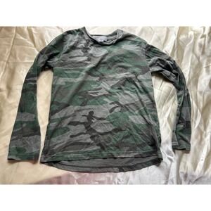 EUC Joah Love Boys Camo Long Sleeved tee size 5